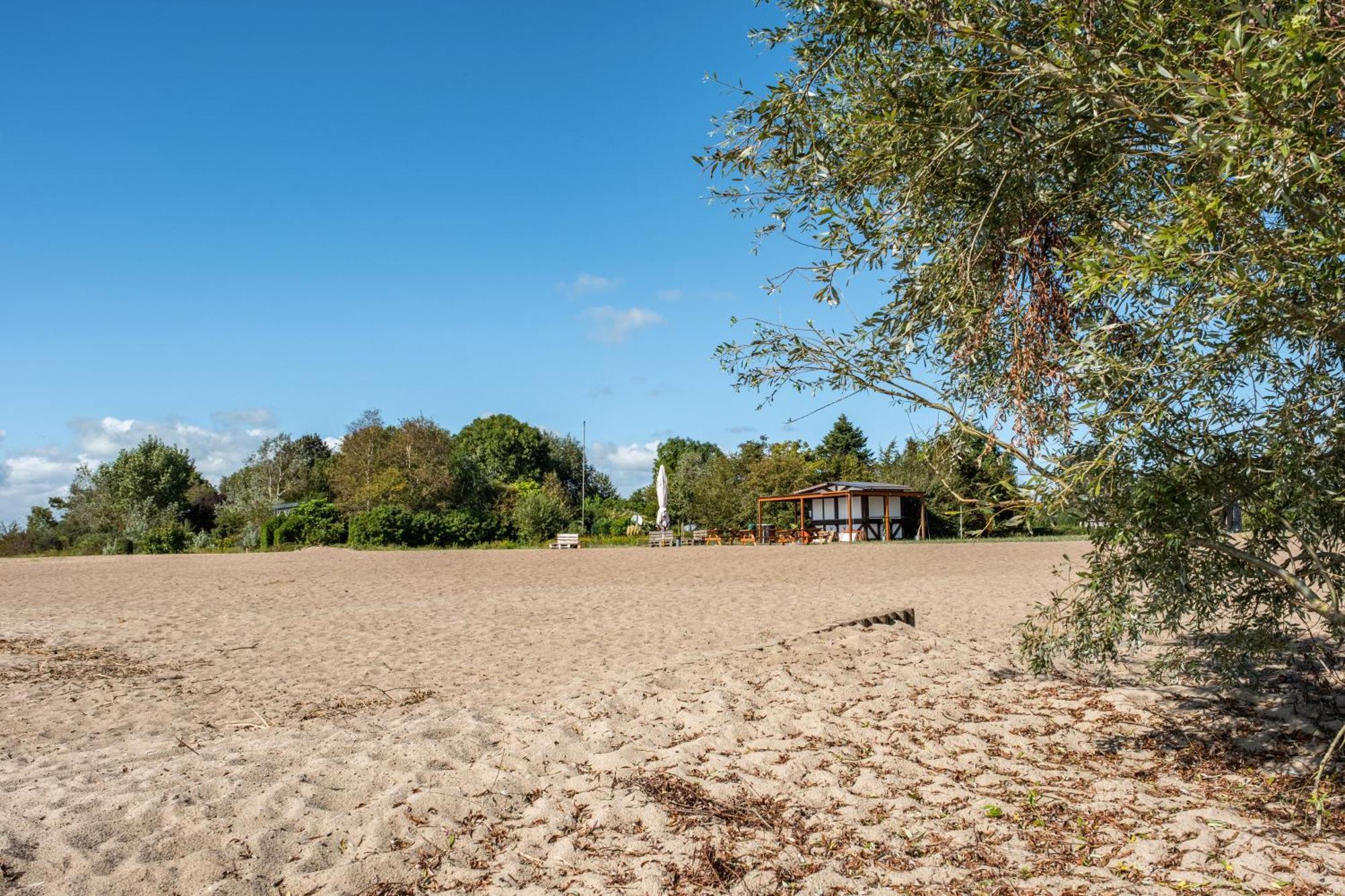 Ferienwohnung Flut Am Weserstrand Sandstedt Bagian luar foto